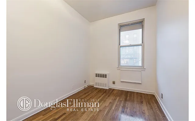 Sold by Douglas Elliman | media 4