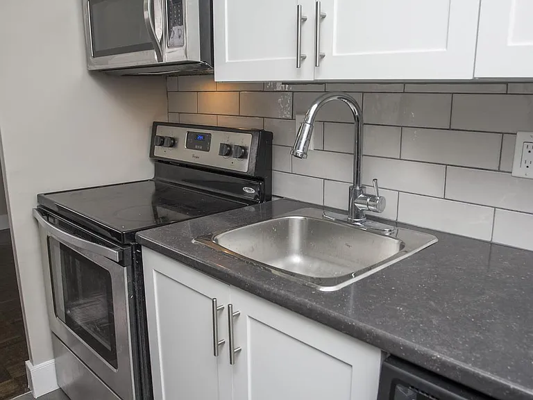 2185 Sheridan Park Dr — Photo 52