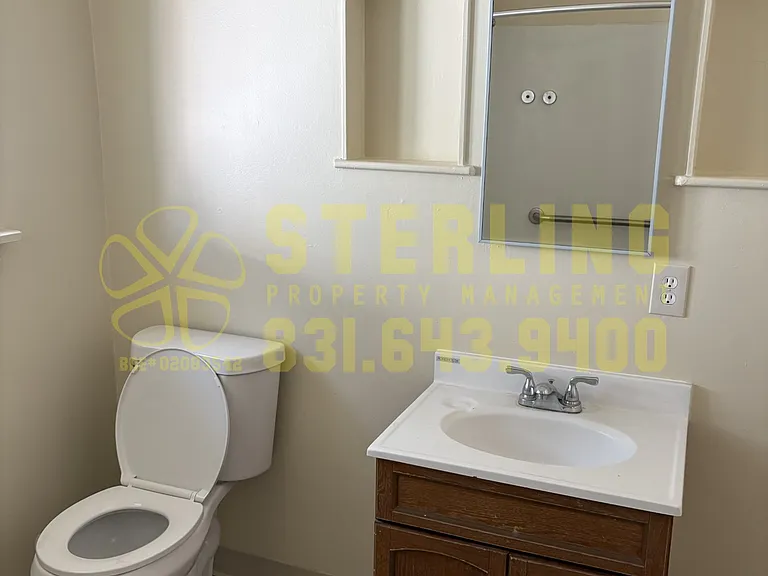 812 Park Avenue - Monterey — Photo 22