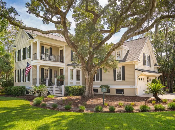 2224 Beckenham Dr, Mount Pleasant, SC 29466
