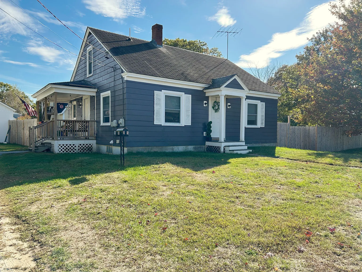 3 bed, 1344 sqft, $2,600 — Photo 1