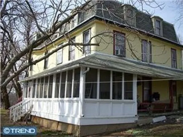 469 Hepburn Rd, Avondale, PA 19311