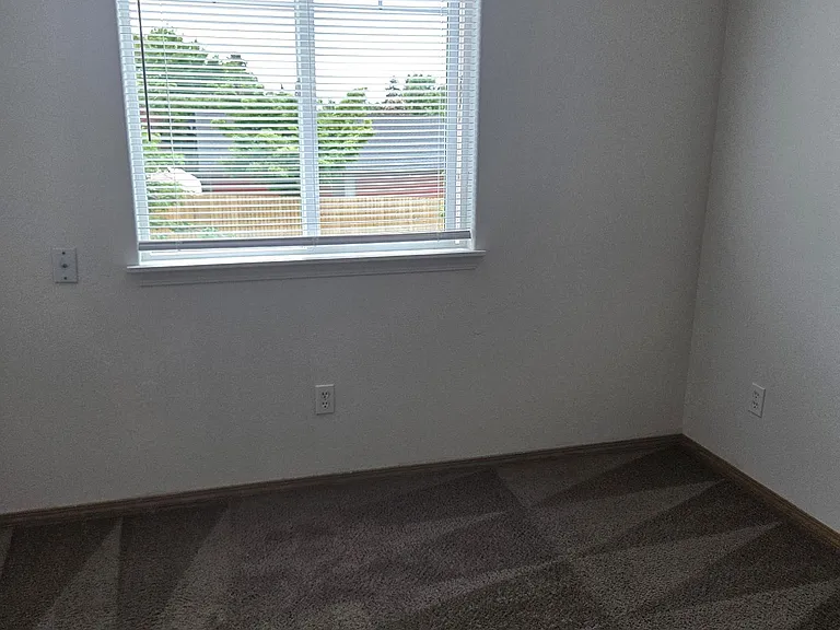 4785 Future Dr NE — Photo 11