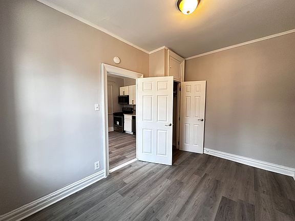 4th image of 58-60 Van Reypen St #101