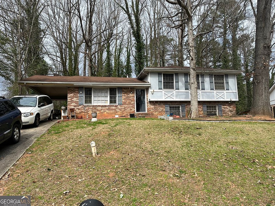 1st image of 8474 Magnolia Dr