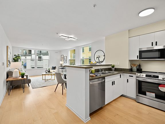 4th image of 3981 Alemany Blvd #221
