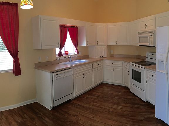 5th image of 5878 NW 21st St