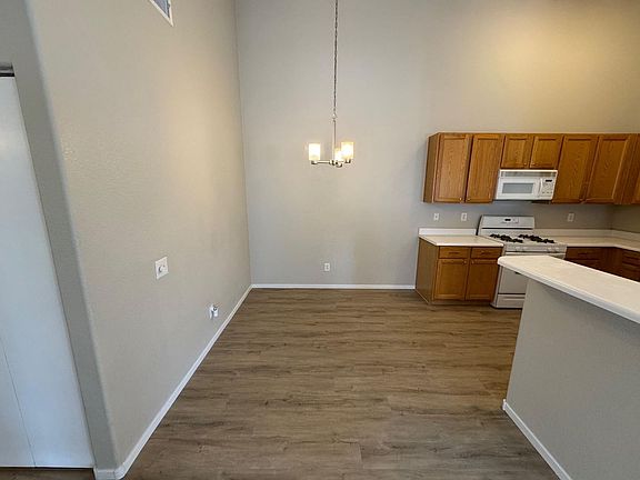 5th image of 7450 S Eastern Ave Unit 2028
