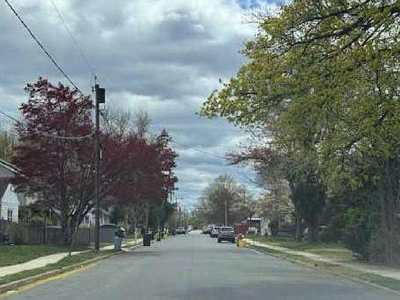 4th image of 76 Wilson Ave