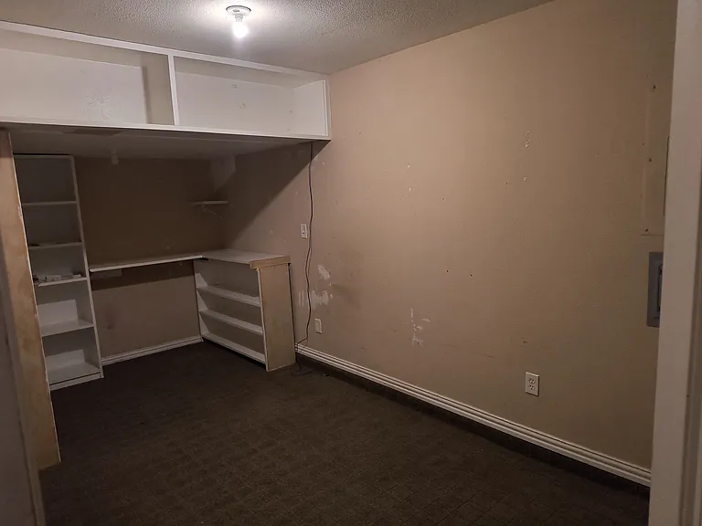 4110 Scotland Dr — Photo 13