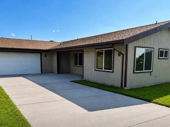 94-1679 Kaulua Cir, Naalehu, HI 96772