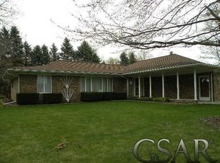 3452 N M 52, Owosso, MI 48867