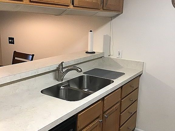 5th image of 1217 Curzon Ct APT 201