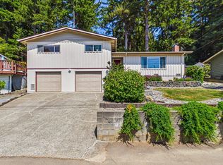 1752 Charles Ave, Arcata, CA 95521