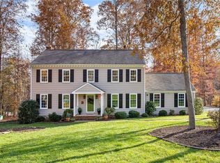 13707 Queensgate Rd, Midlothian, VA 23114