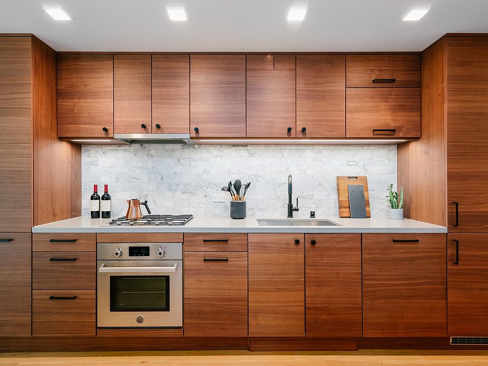 1st image of 950 Gough St #214