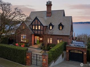 3112 E Laurelhurst Dr NE, Seattle, WA