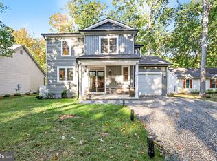 105 Chesterfield Ct, Locust Grove, VA 22508