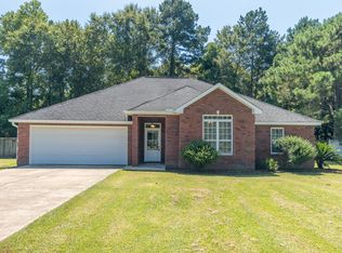 11 Chanse Ave, Petal, MS 39465