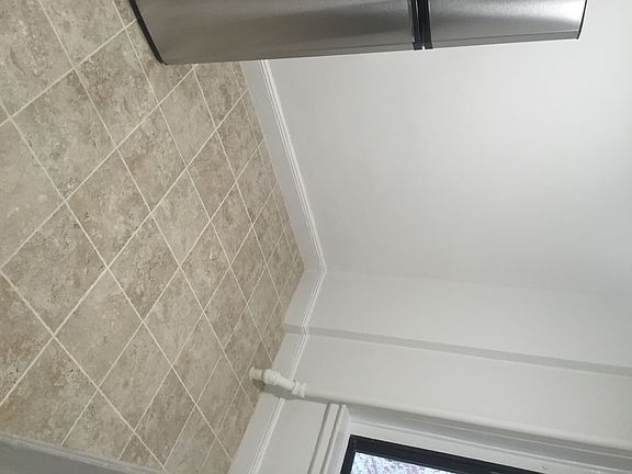 2nd image of 46 W 83rd St APT 1G