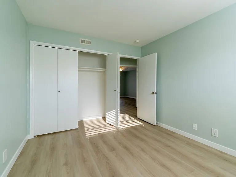 16771 Glenhaven Ln — Photo 12