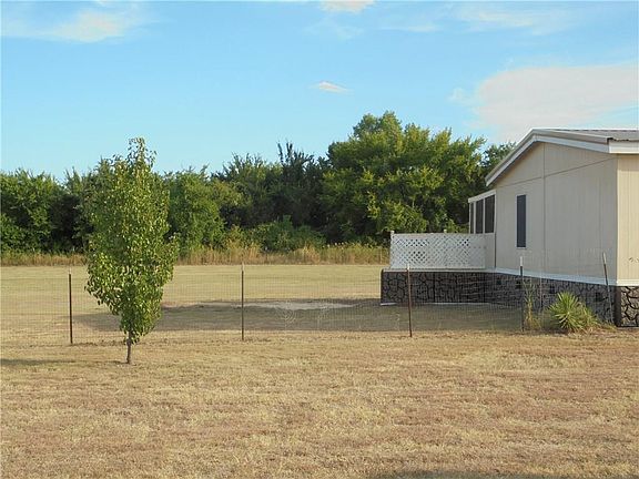5th image of 115 Cooparoo Ct