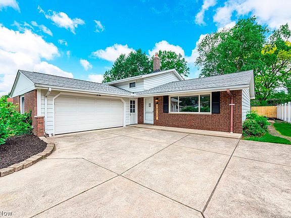 2nd image of 24732 Mitchell Dr