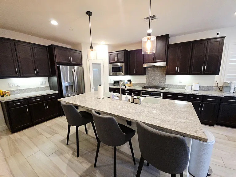 2488 Remy Cantos Dr — Photo 15
