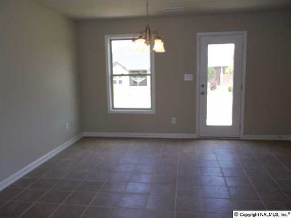 4th image of 2440 Belltown Dr