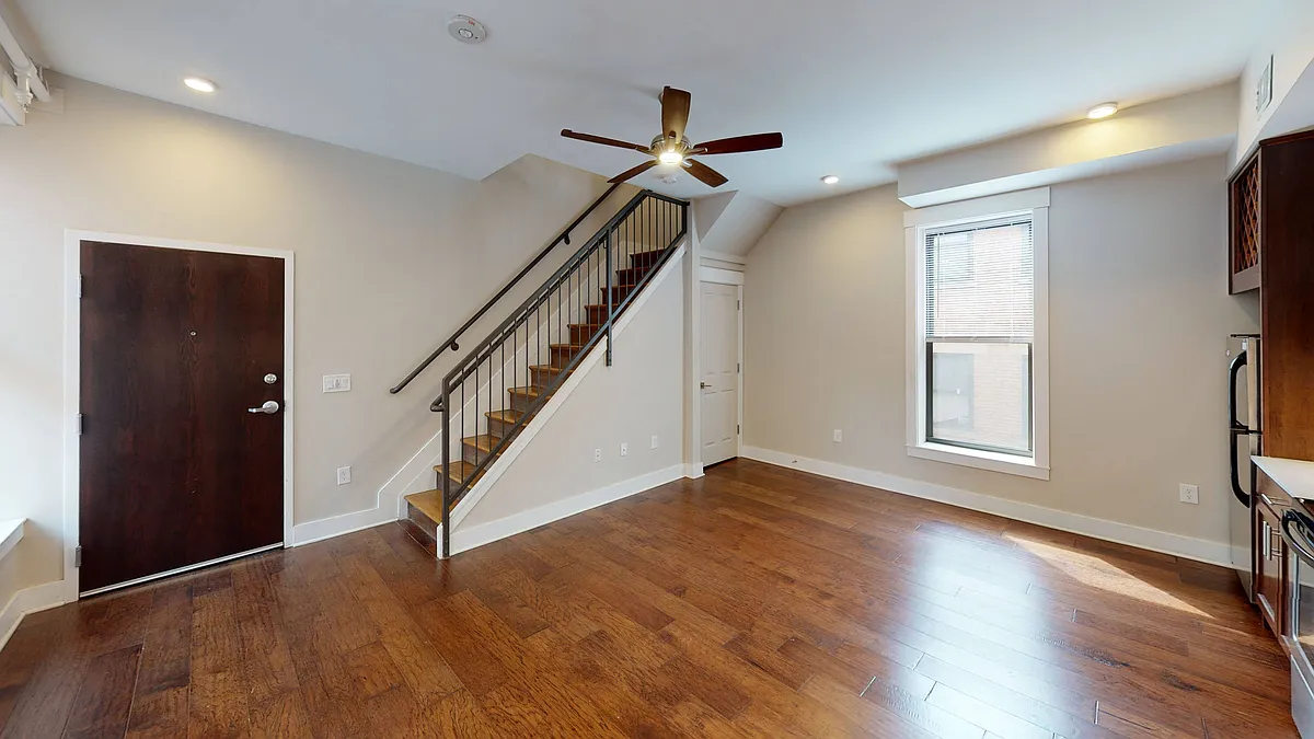 Floor plan 1126 Broadway St 2