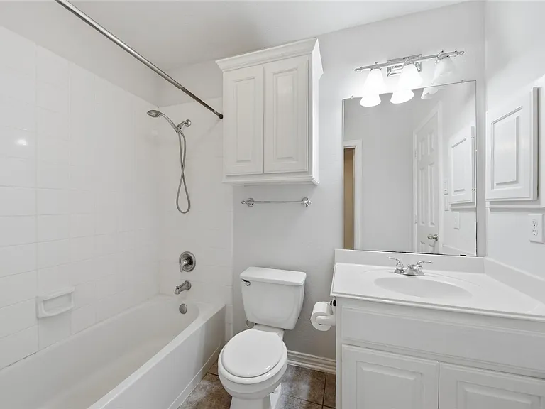 5531 Cranston Ct — Photo 22