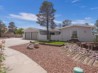 1577 Wanda Ct, Horizon City, TX 79928