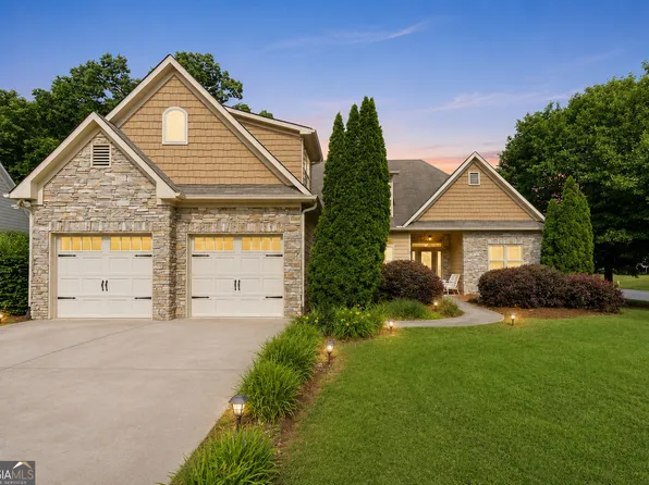 17 Maple Grove Dr, Adairsville, GA 30103