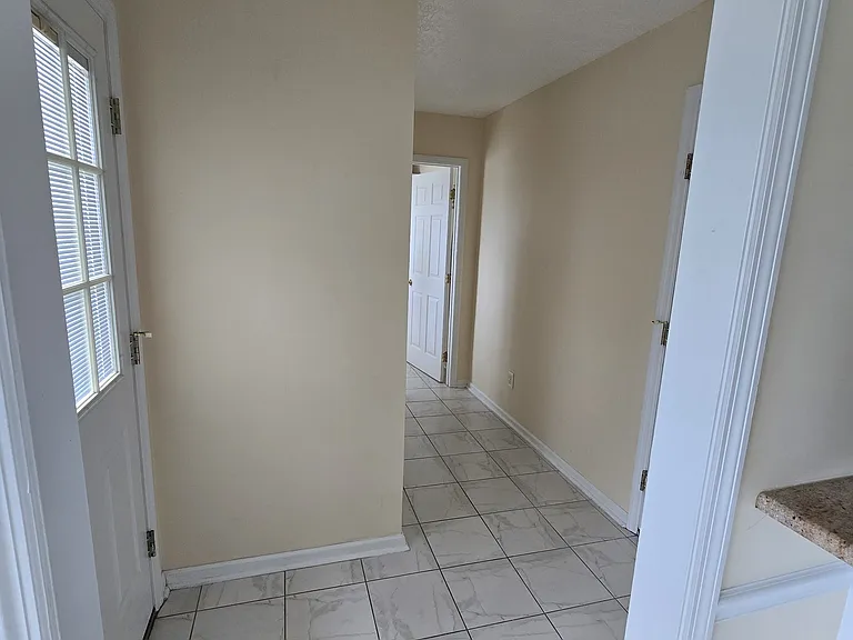 4364 Crested Butte Rd — Photo 6