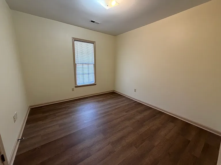 2408 Womble St SW — Photo 4