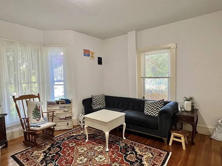 18 Richardson St #16 — Photo 4