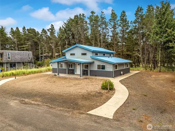 1110 213th Place, Ocean Park, WA 98640