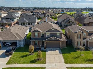 8730 Willet St, Baytown, TX 77521