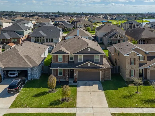 8730 Willet St, Baytown, TX 77521