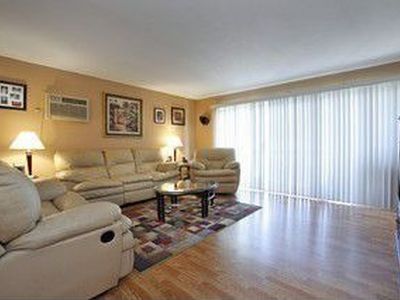 3425 83rd St APT D18, Woodridge, IL, 60517