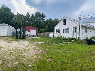 23 County Rd, Harrison, ME 04040