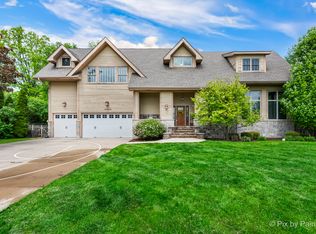 22W214 1st St, Glen Ellyn, IL