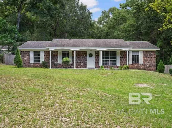 915 Caroline Ave, Daphne, AL 36526
