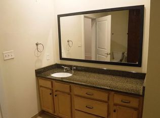 435 S Front St APT 204, Memphis, TN 38103