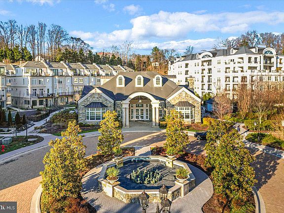 4th image of 8197 River Rd