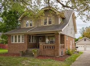 7070 Ridge Rd, Parma, OH 44129