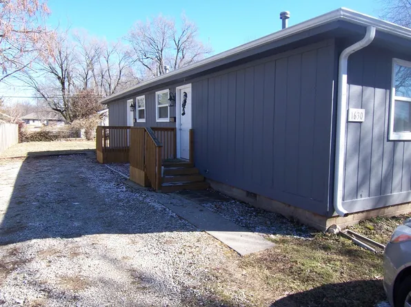 1630 N Hayes Avenue, Springfield, MO 65803