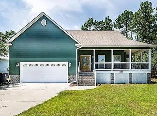 413 N Shore Dr, Southport, NC 28461