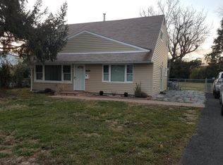 2839 Nautilus Rd, Philadelphia, PA 19154