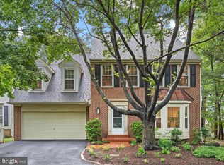 2300 Yvonnes Way, Dunn Loring, VA 22027